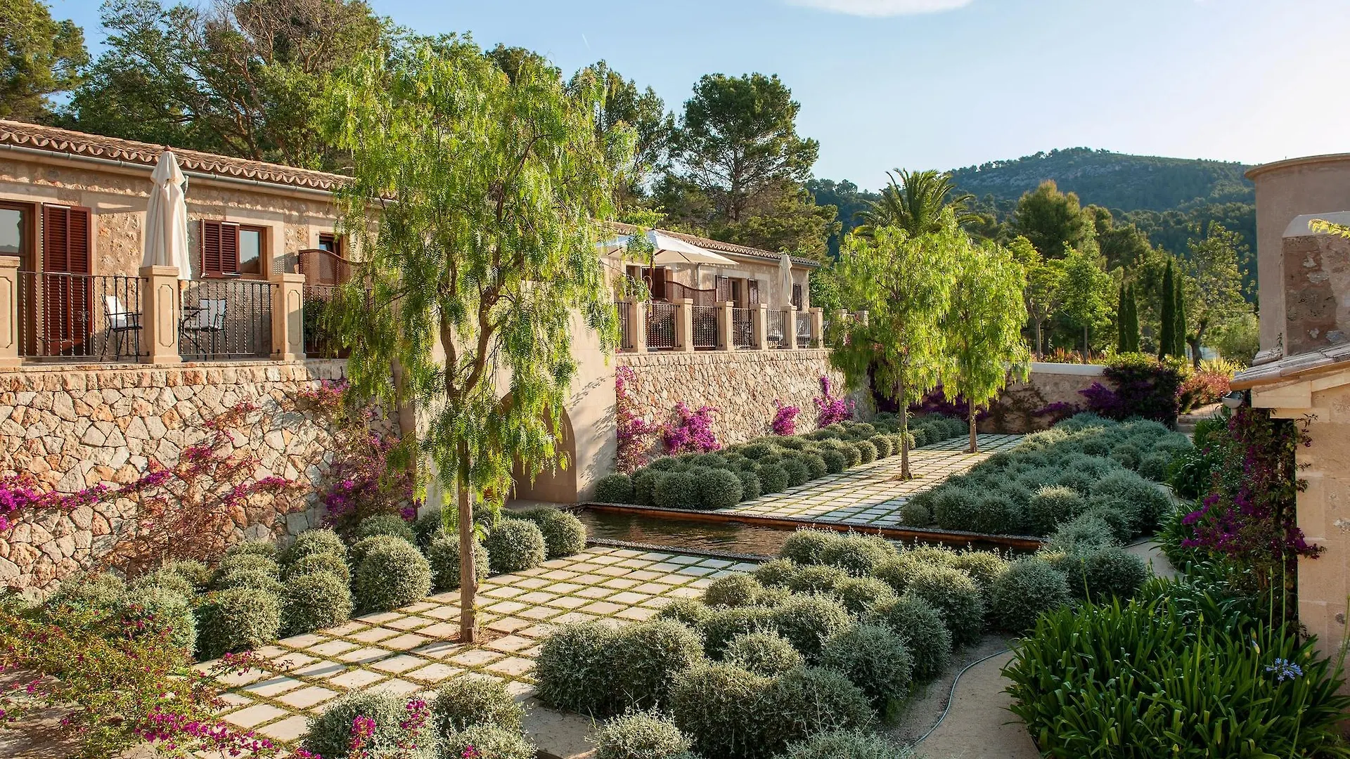 Castell Son Claret - The Leading Hotels Of The World Es Capdella 5*,  Hiszpania