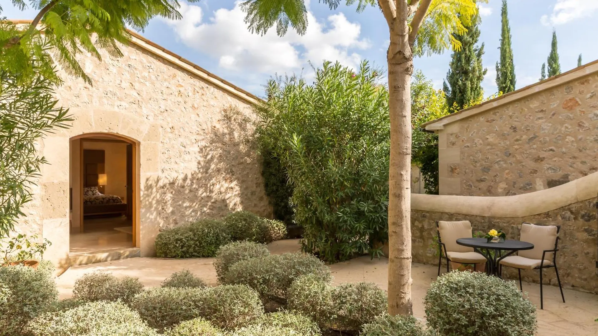 Castell Son Claret - The Leading Hotels Of The World Es Capdellà 5*,