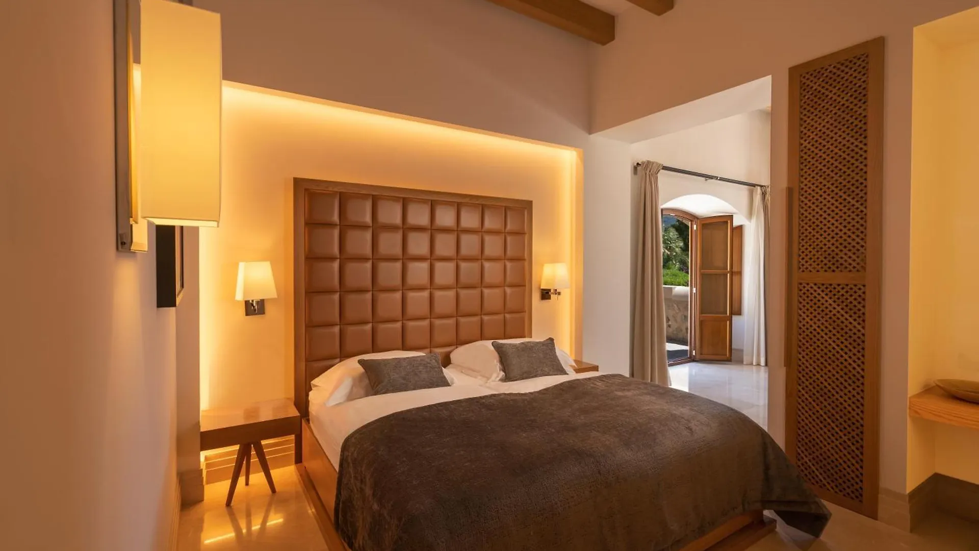 Castell Son Claret - The Leading Hotels Of The World 에스 카프델라