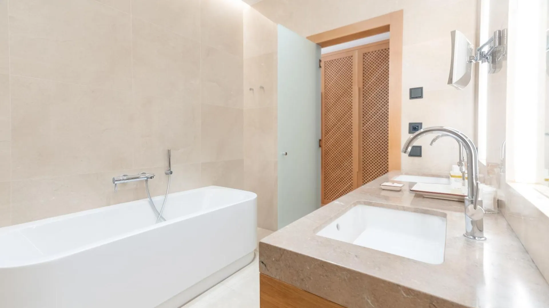 Castell Son Claret - The Leading Hotels Of The World Es Capdella 5*,  Spanje